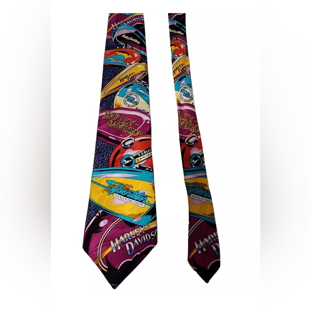 Harley Davidson Motor Company Vintage 1993Men's 100% Silk Neck Tie Multicolor